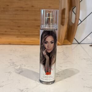 Jennifer Lopez Miami Glow Body Spray 8 oz notes if pineapple coconut water
